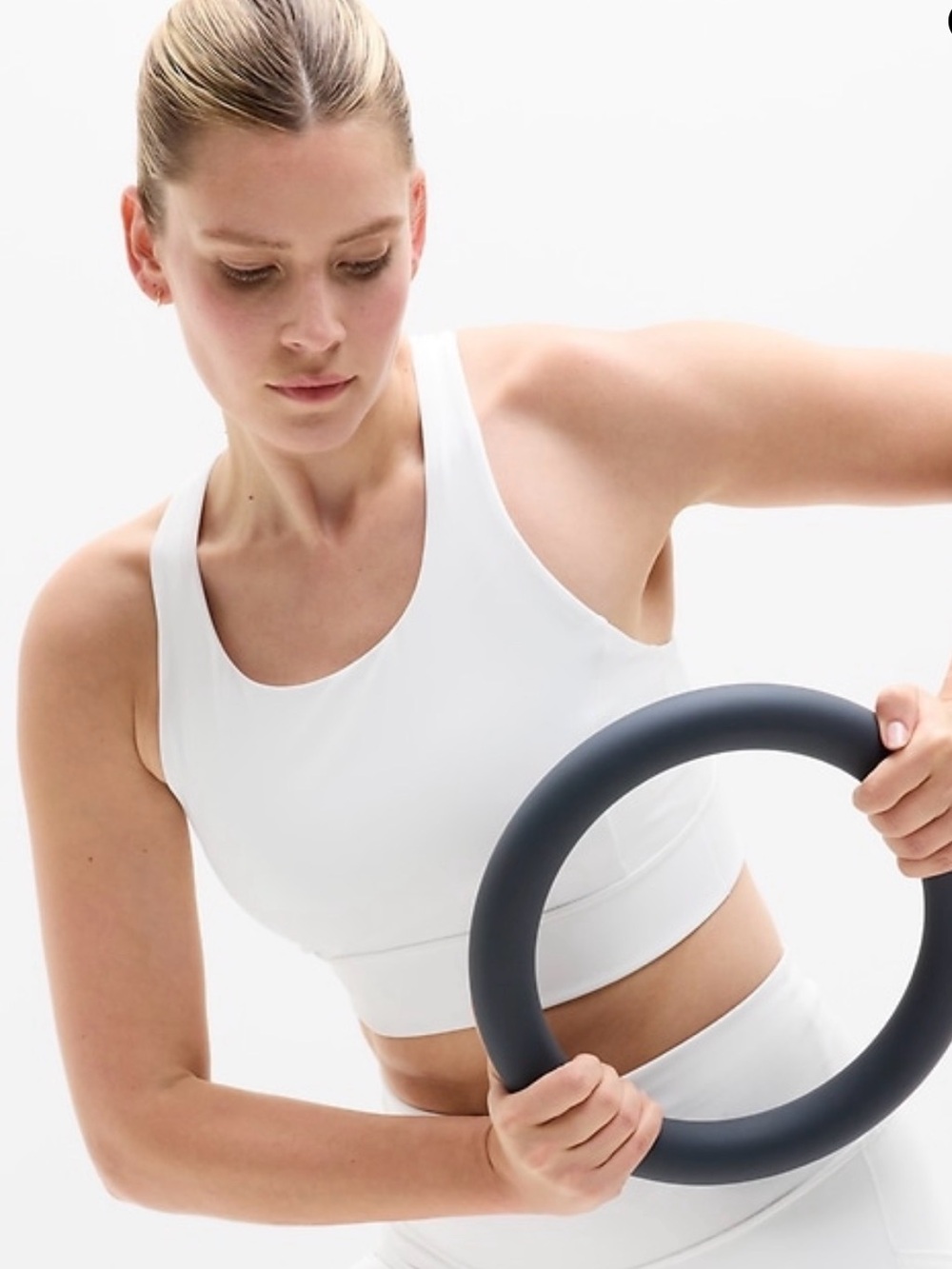 Athleta Train Free High Neck Bra D-DD